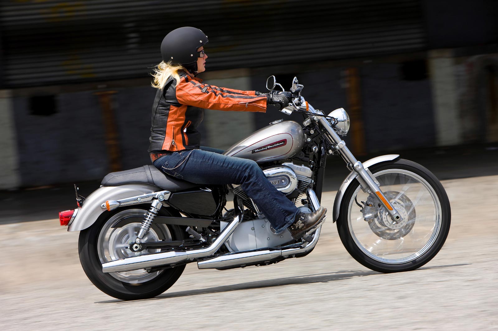 High Resolution Wallpaper - Harley Davidson Sportster Xl883c - HD Wallpaper 