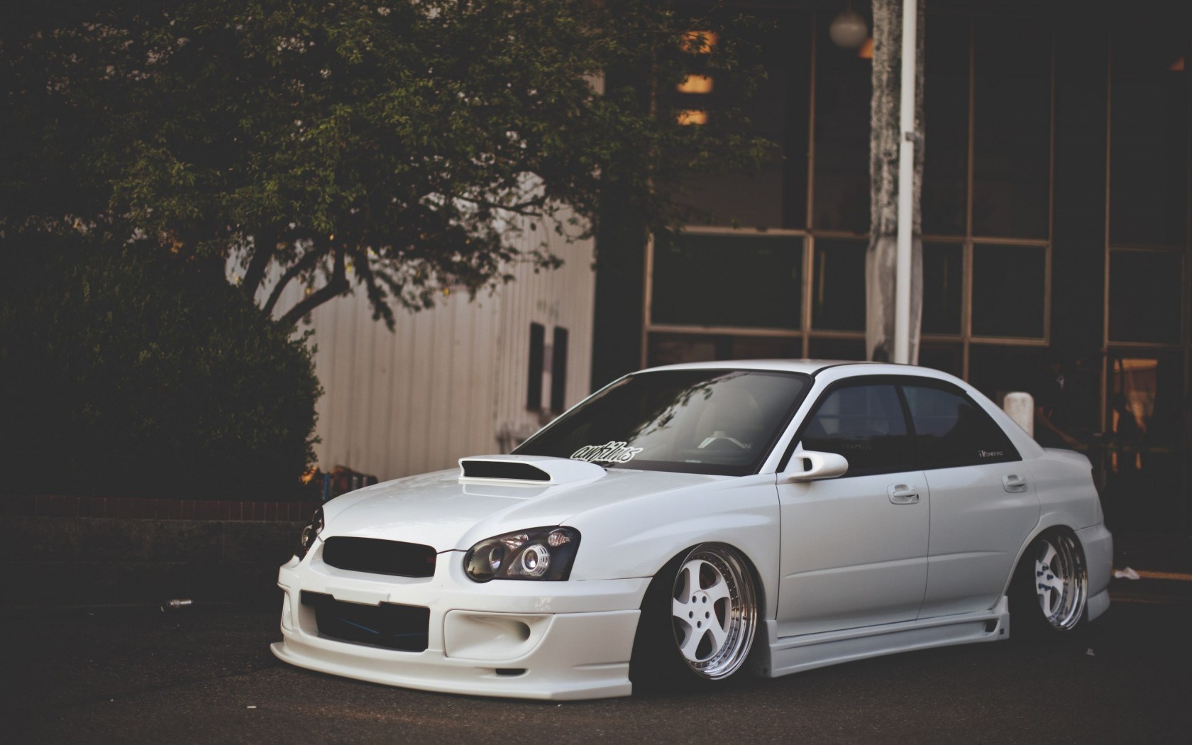 Белая Субару На Дисках Моя - HD Wallpaper 