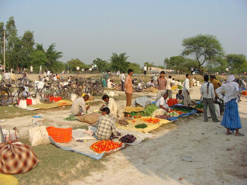 Indian Village Near Market - HD Wallpaper 