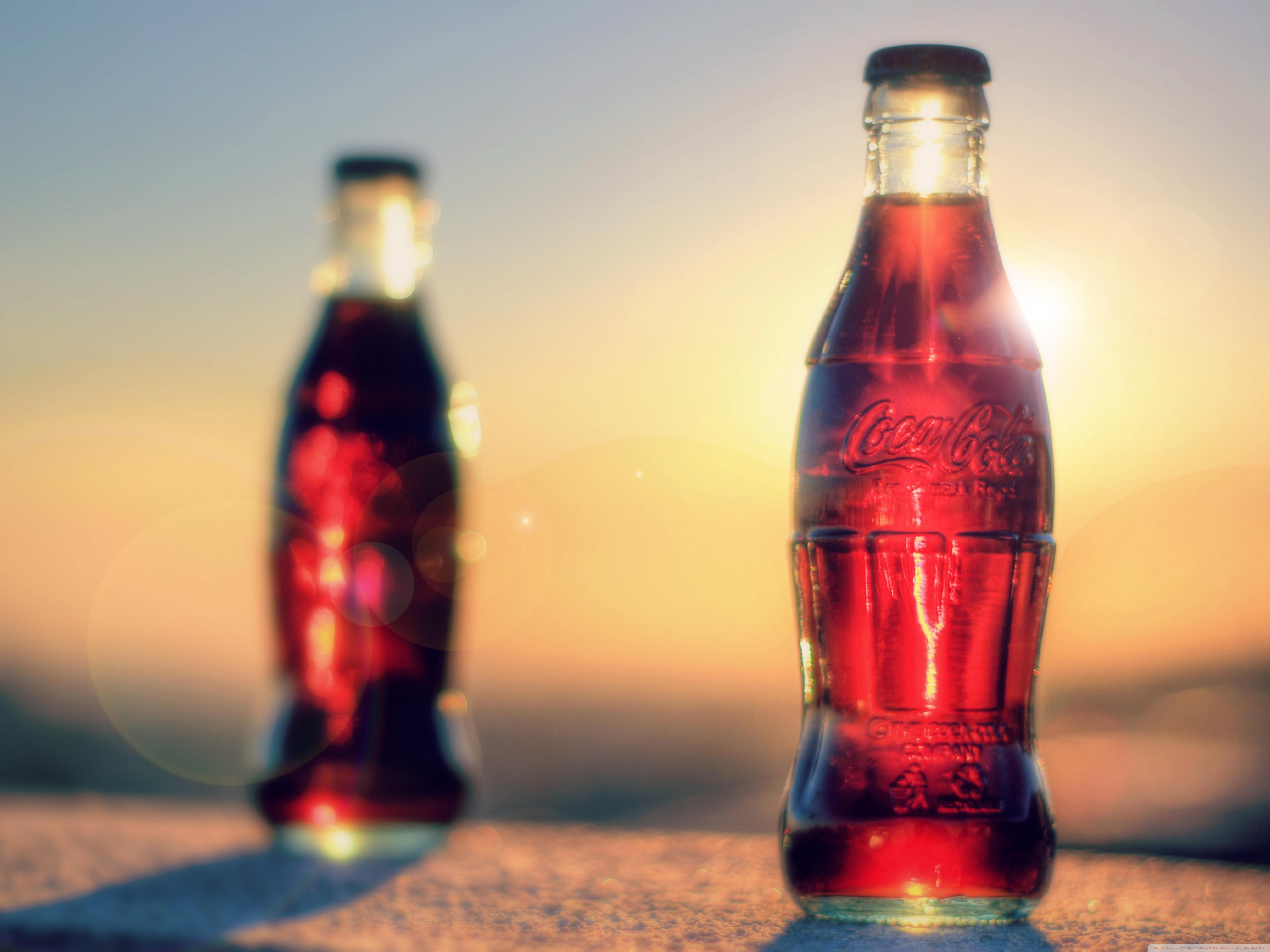 Coca Cola Wallpapers Hd - Coca Cola Wallpaper 4k - HD Wallpaper 