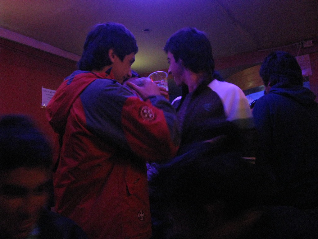 International Kissing Day - HD Wallpaper 