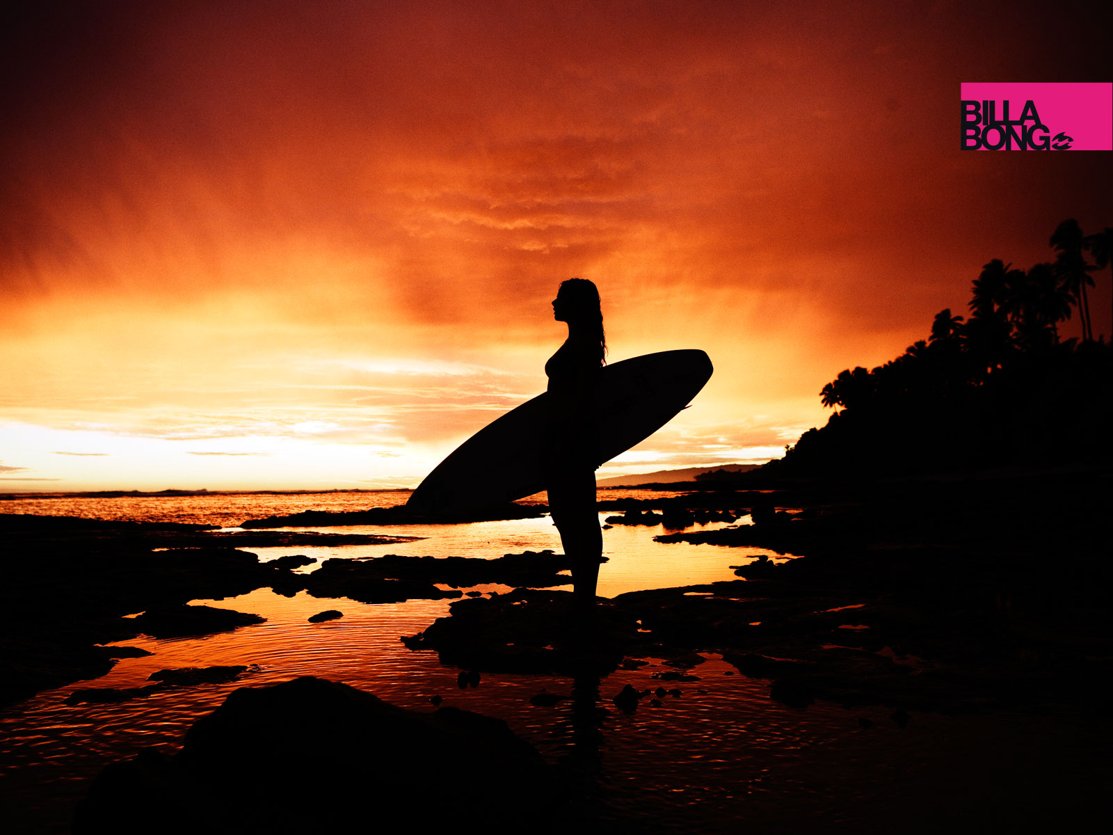 Billabong Surfing Wallpaper - Sunset Surfing Backgrounds - HD Wallpaper 