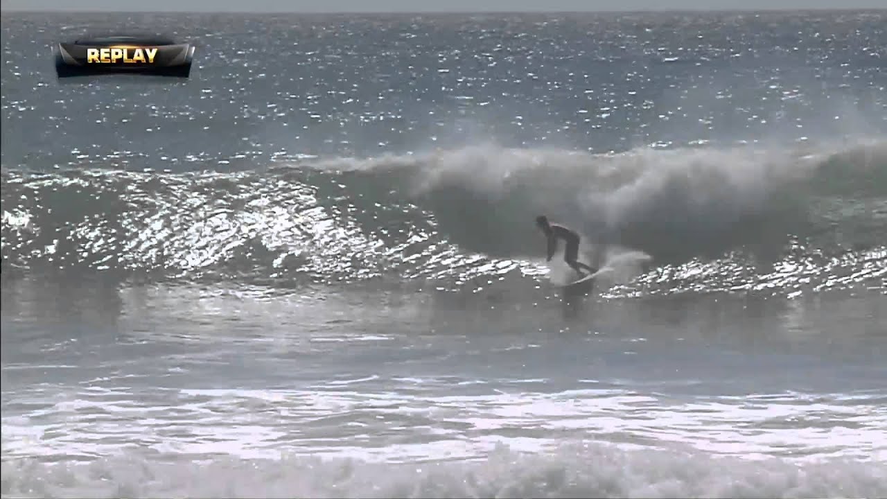 Surfing - HD Wallpaper 