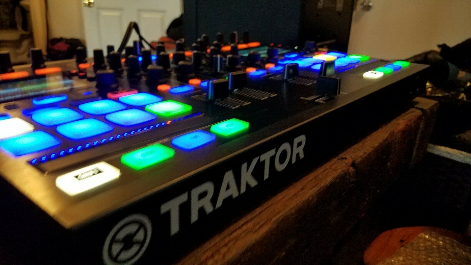 Electronics - HD Wallpaper 