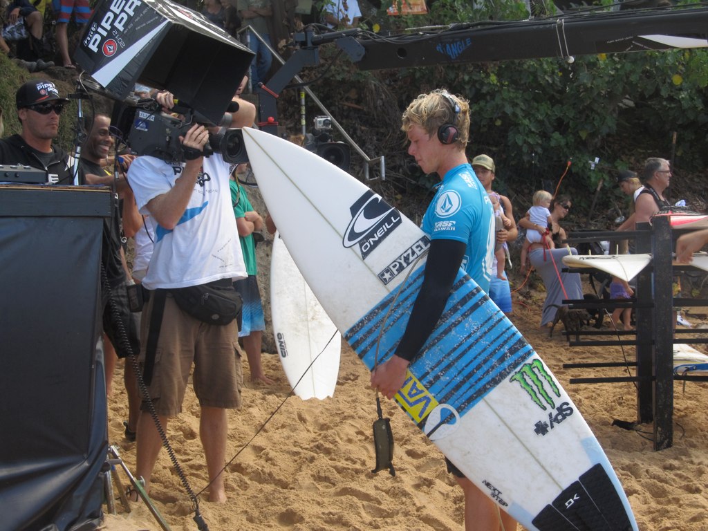 Surfboard - HD Wallpaper 