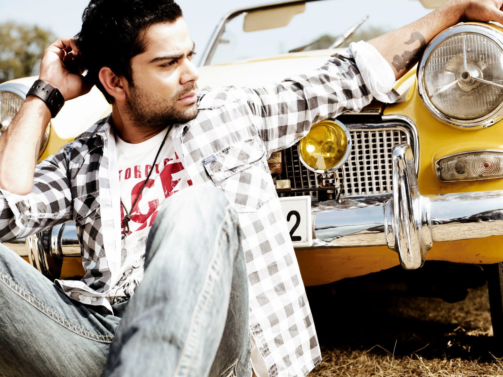 Virat Kohli Hd Stylish - HD Wallpaper 