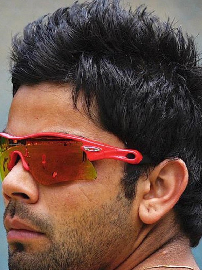 Virat Kohli Indian Cricketer In Goggles With Nice Hairstyle - Virat Kohli Gray Hair - HD Wallpaper 