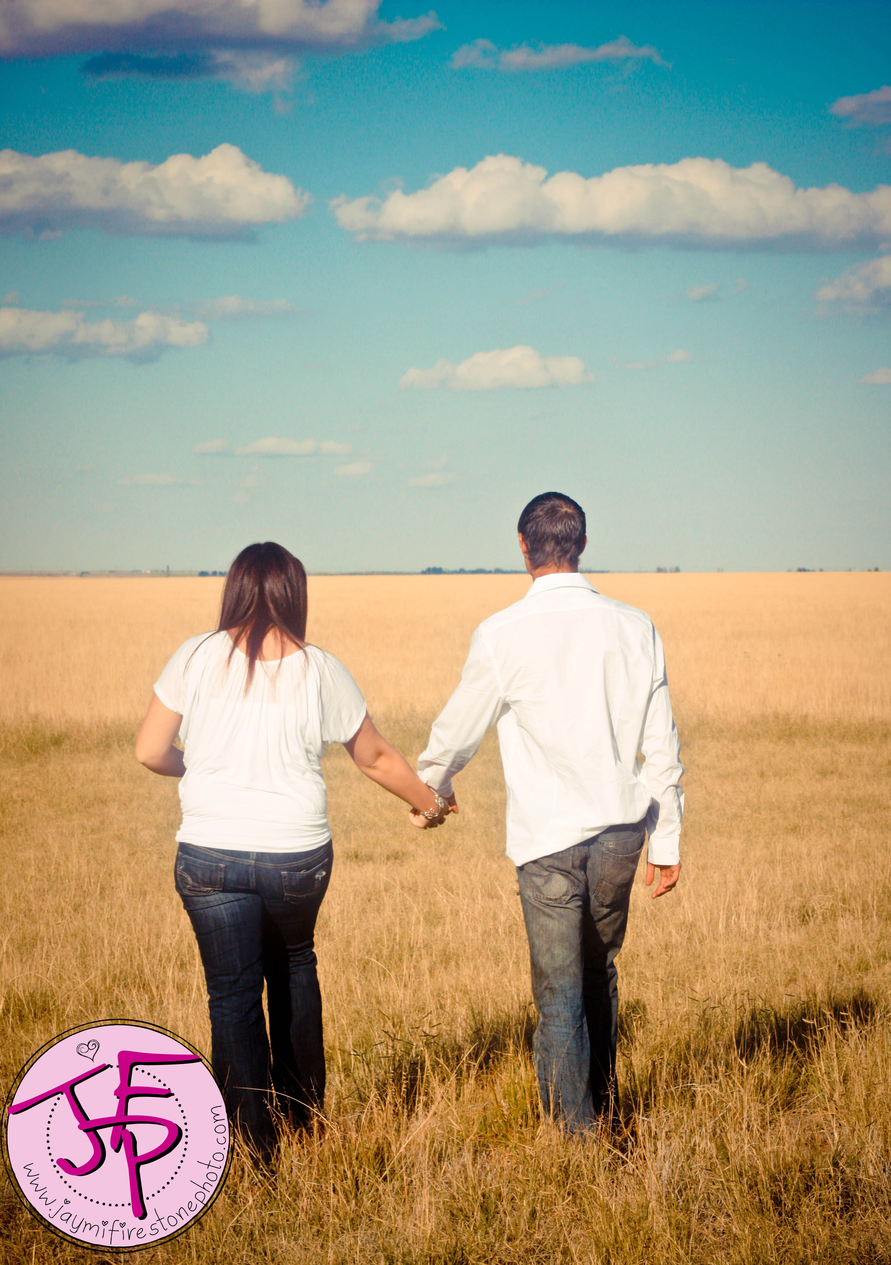 Grassland - HD Wallpaper 