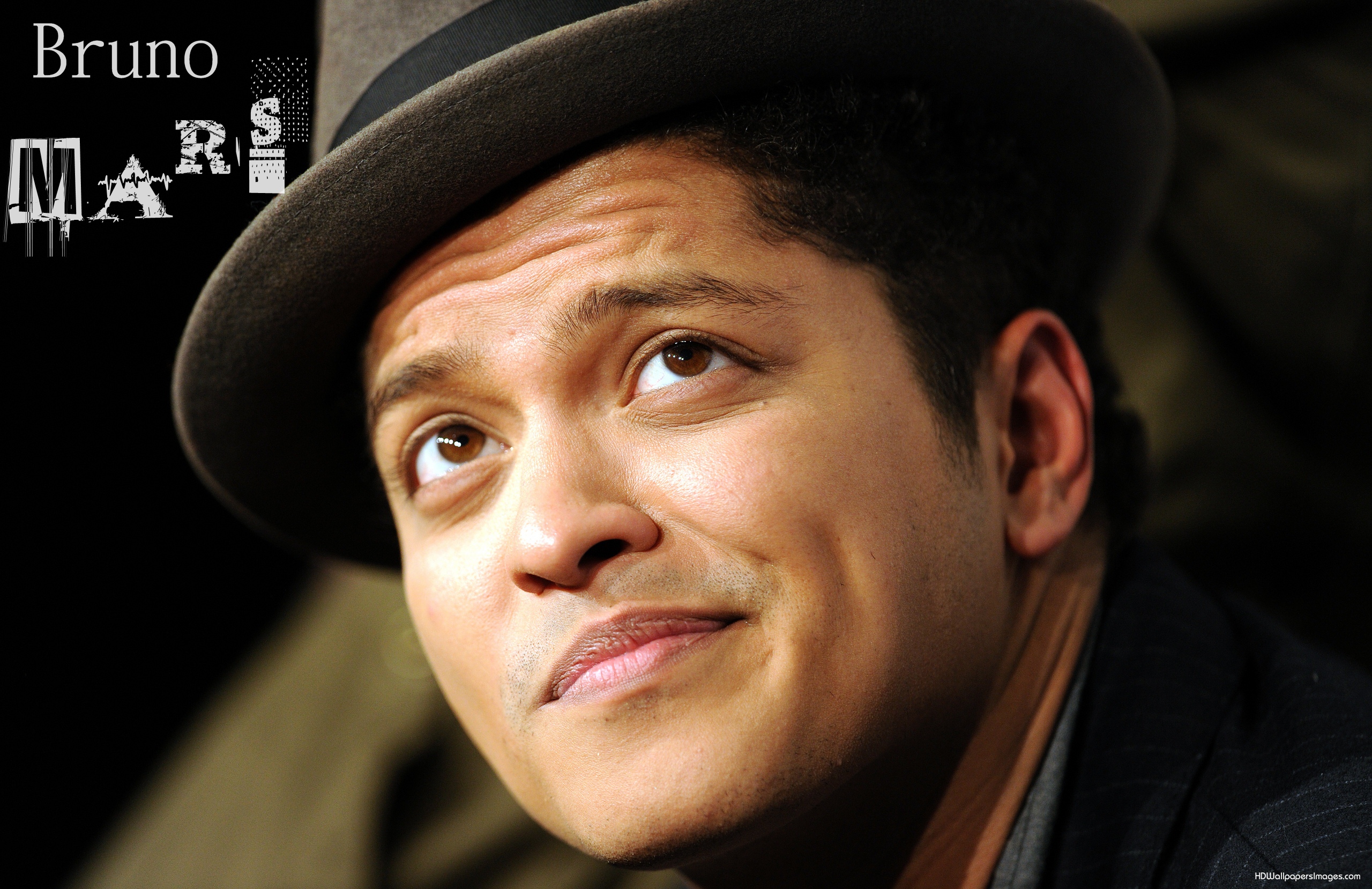 Bruno Mars - HD Wallpaper 