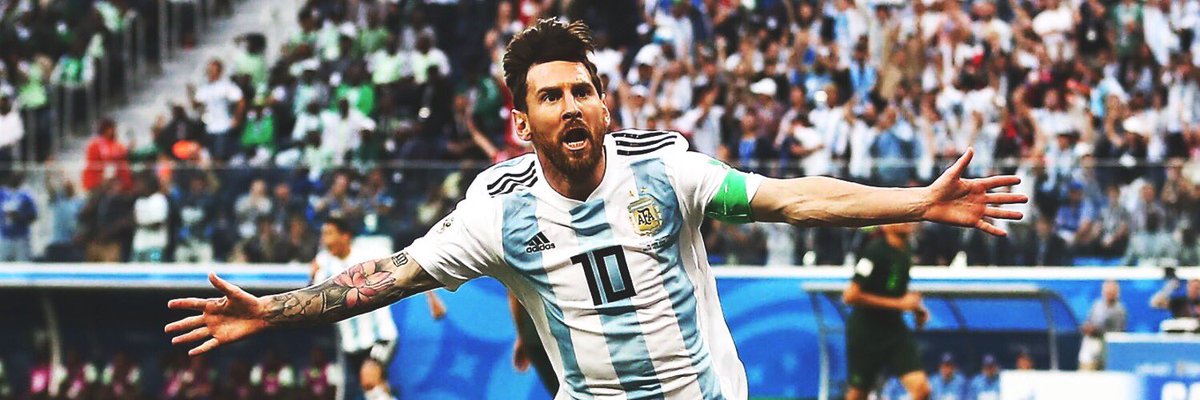 Soccer Player - HD Wallpaper 