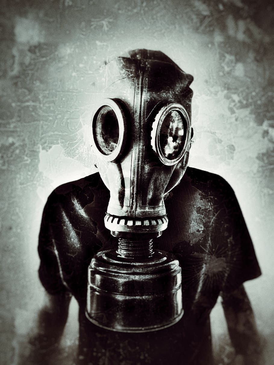 Person Wearing Gas Mask, Grunge, Gases, Toxic, Respirator, - Person With Gas Mask - HD Wallpaper 