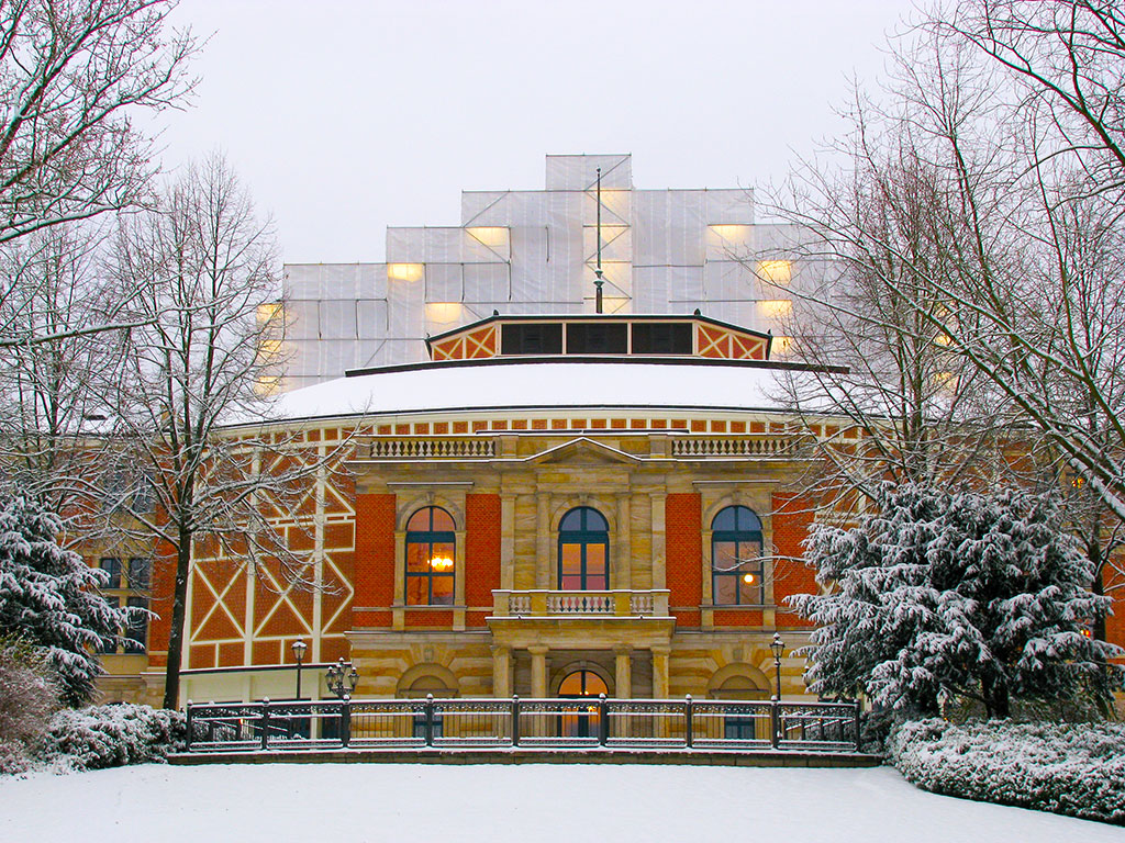 Festspielhaus Bayreuth Winter Schnee - HD Wallpaper 