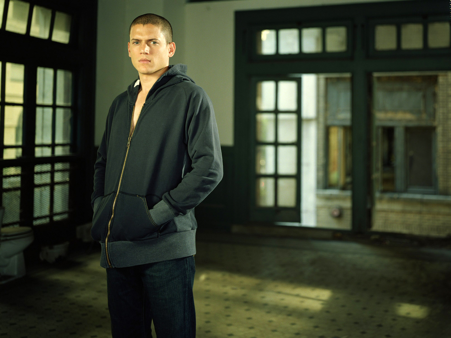 Hd Wallpapers Wentworth Miller - HD Wallpaper 