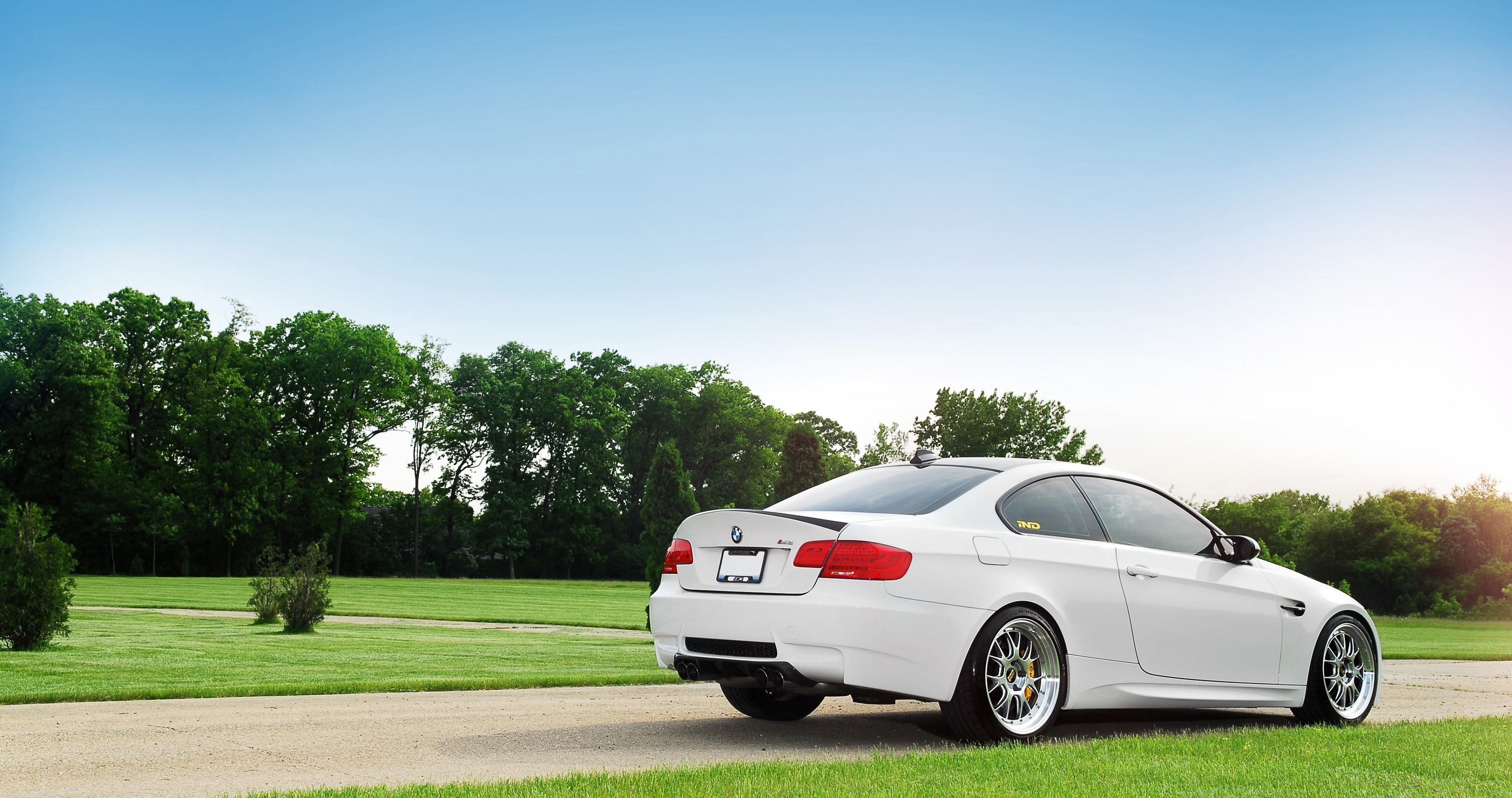 Bmw M3 - HD Wallpaper 