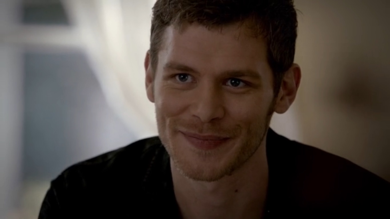 297-2975535_klaus-mikaelson.jpg