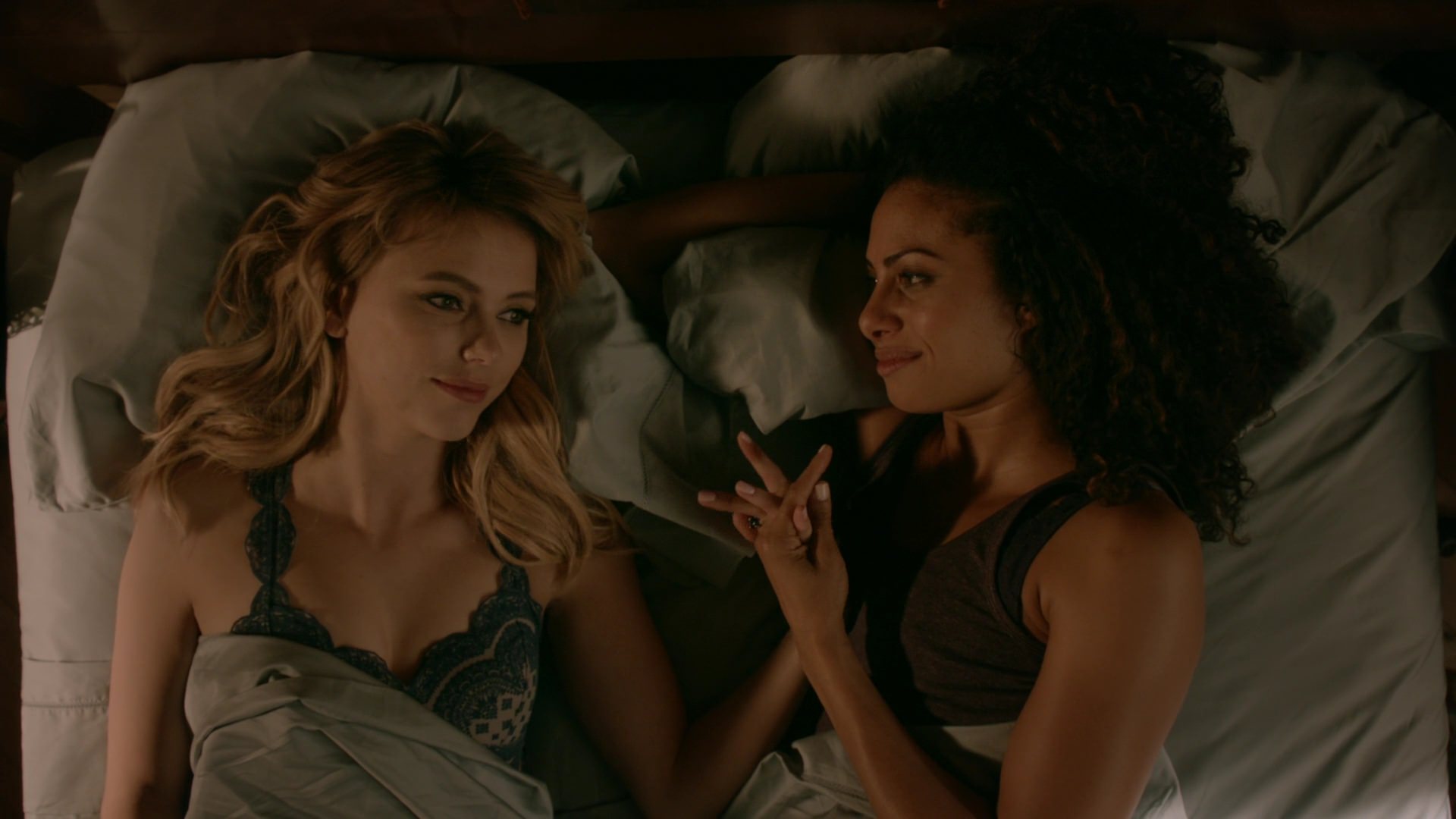 Originals Freya And Keelin - HD Wallpaper 