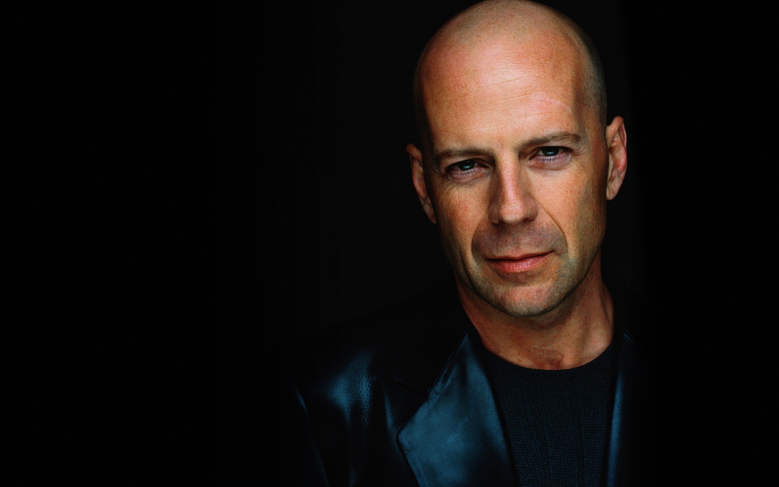 Wallpaper - Bruce Willis Headshot - HD Wallpaper 