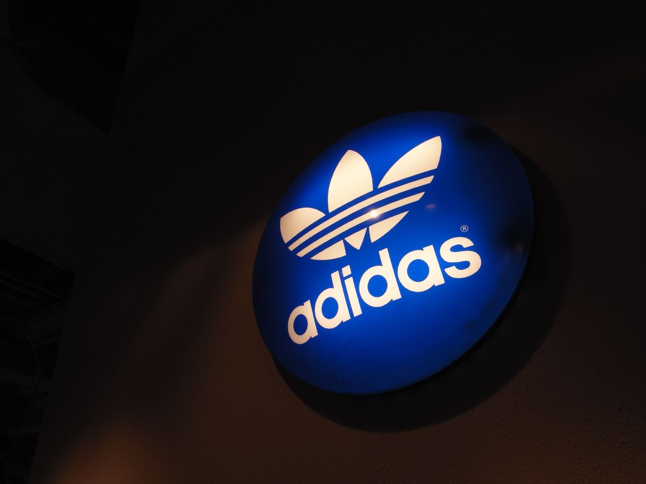 Adidas Originals Wallpaper - Adidas Originals - HD Wallpaper 