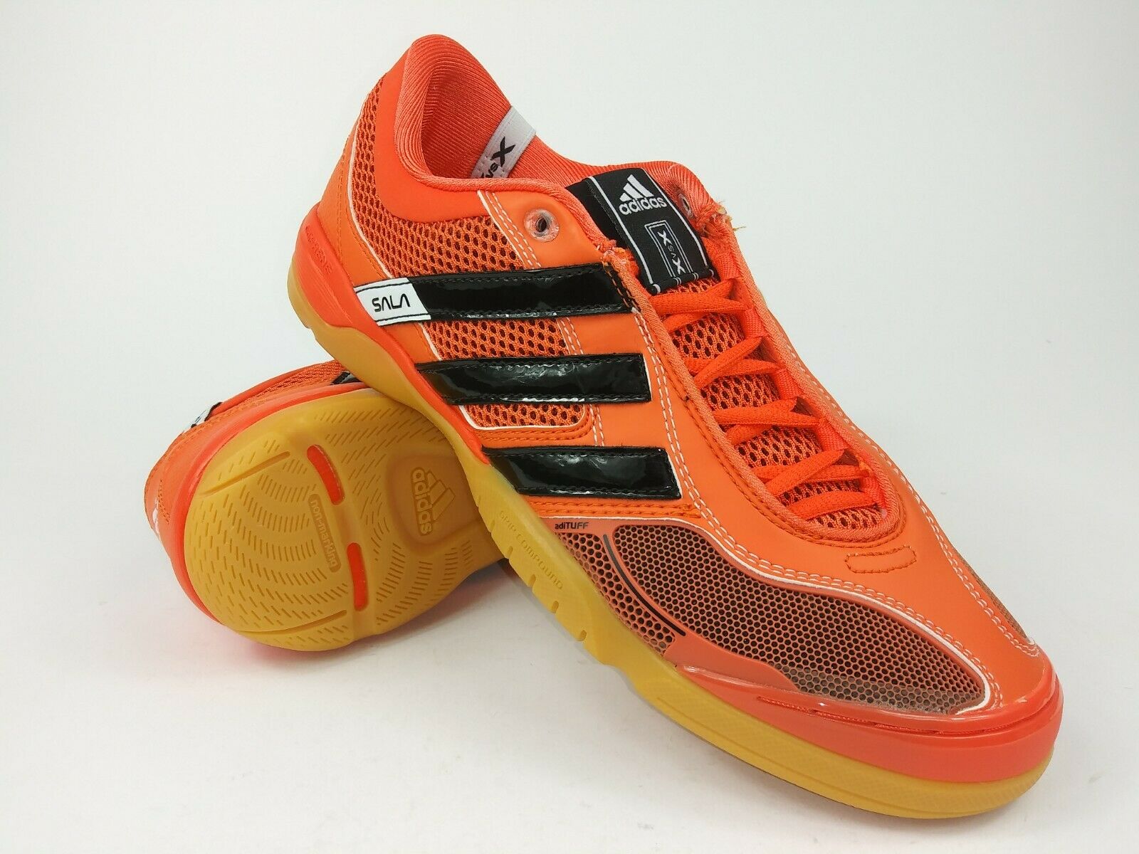 Sneakers - HD Wallpaper 