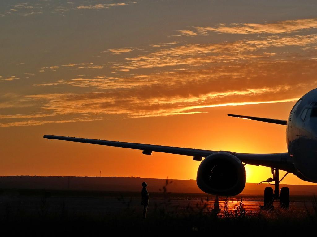 What To Expect From Online Travel Agency Earnings - Delta Airlines - HD Wallpaper 