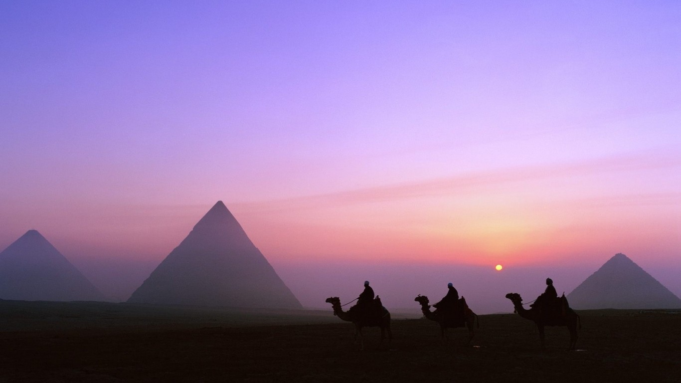 Pyramids Of Egypt - HD Wallpaper 