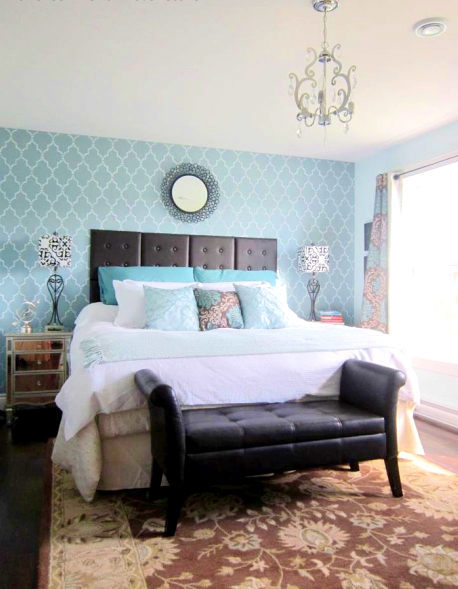 Elegant Wallpaper Accent Wall Bedroom Contemporary - Bedroom - HD Wallpaper 