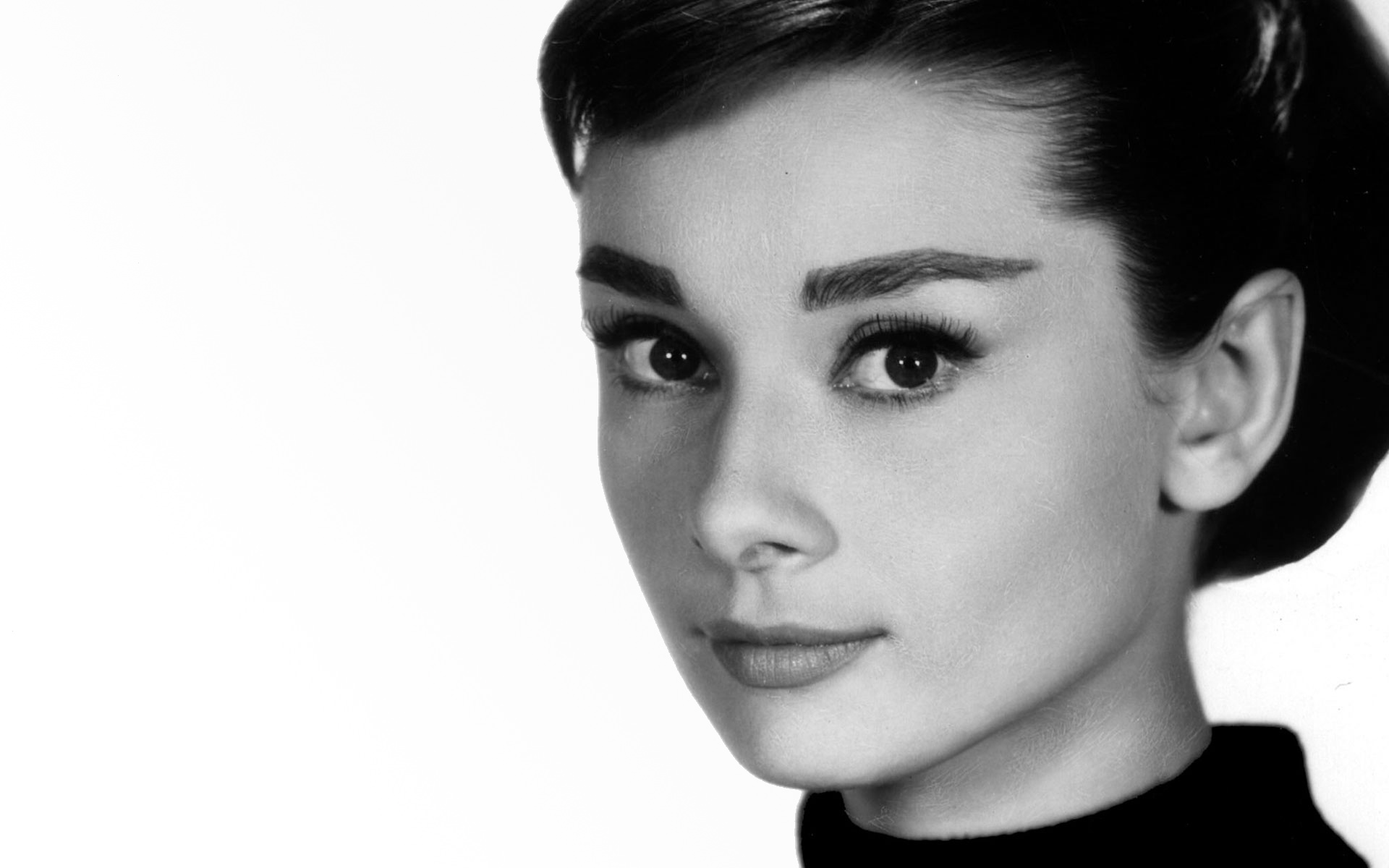 Audrey Hepburn Iphone Wallpaper - HD Wallpaper 