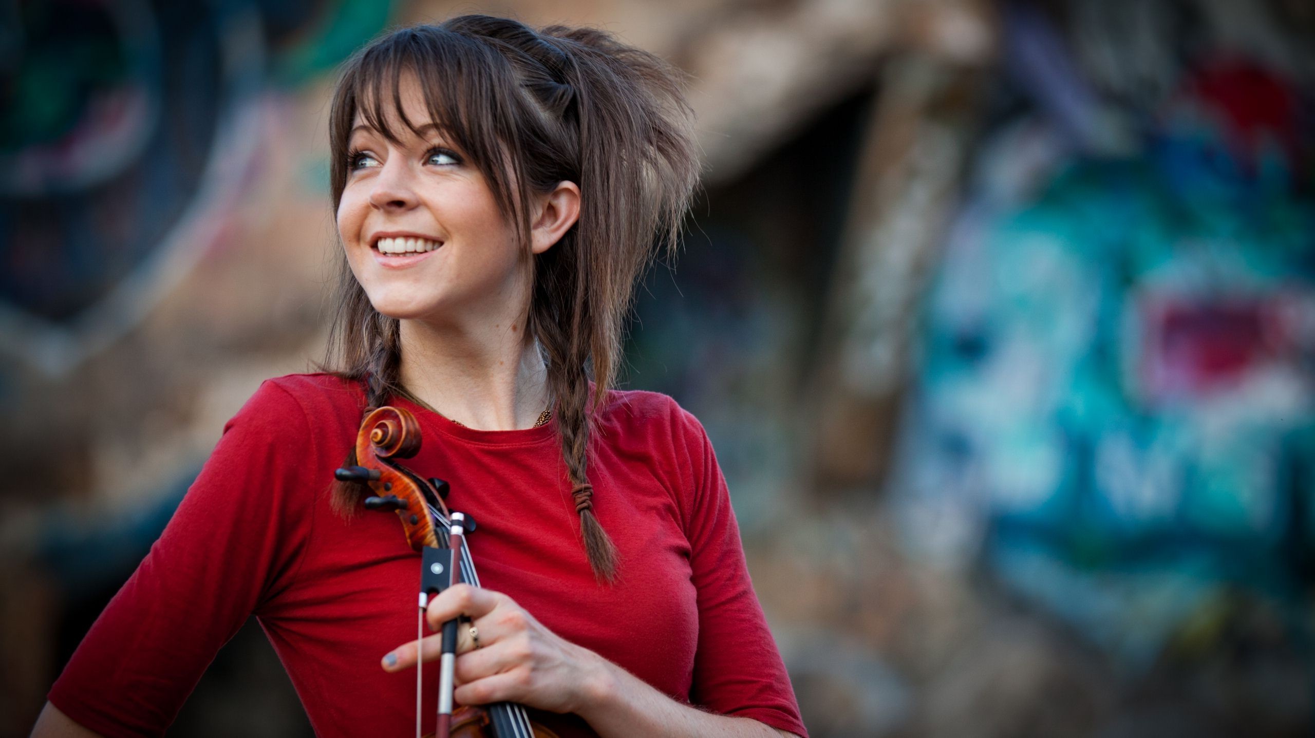Cute Smile Lindsey Stirling - HD Wallpaper 