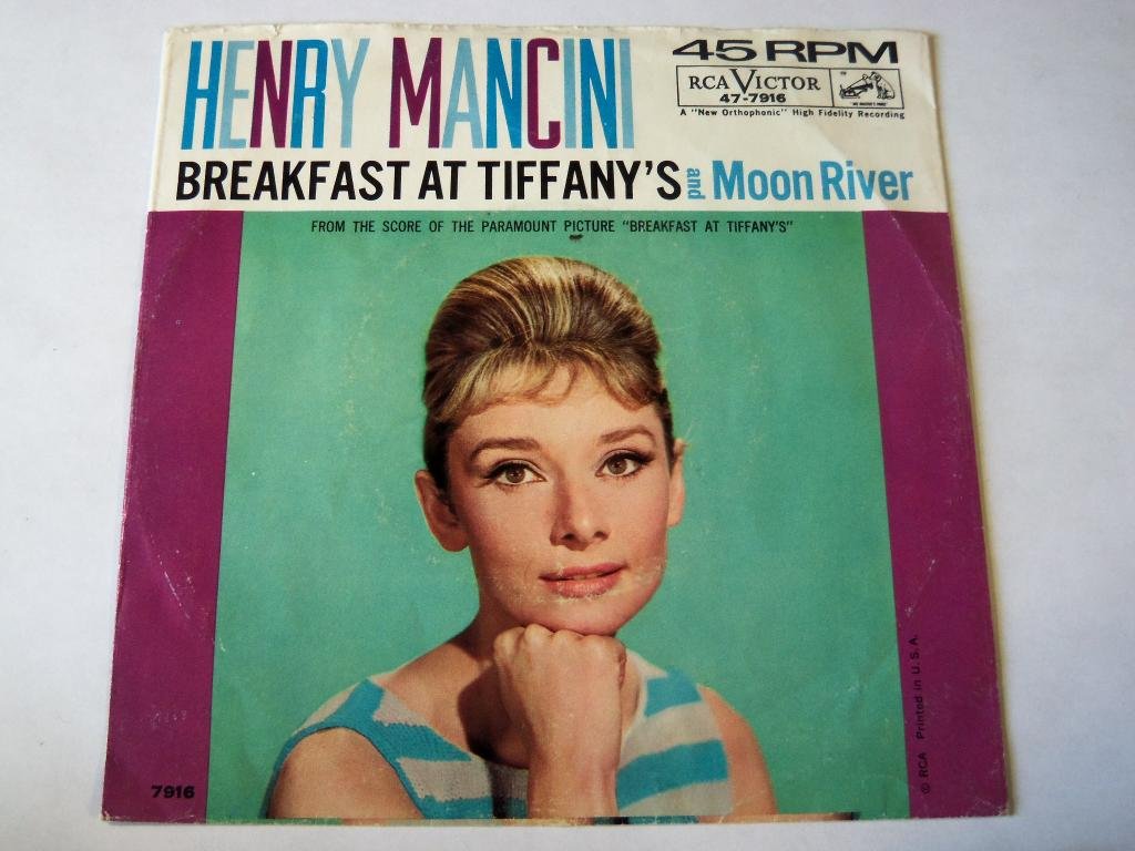 Audrey Hepburn Moon River Cover - HD Wallpaper 