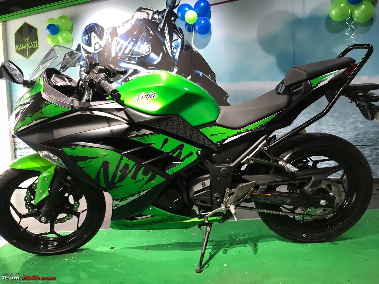 Kawasaki Ninja 300 Abs 2019 - HD Wallpaper 