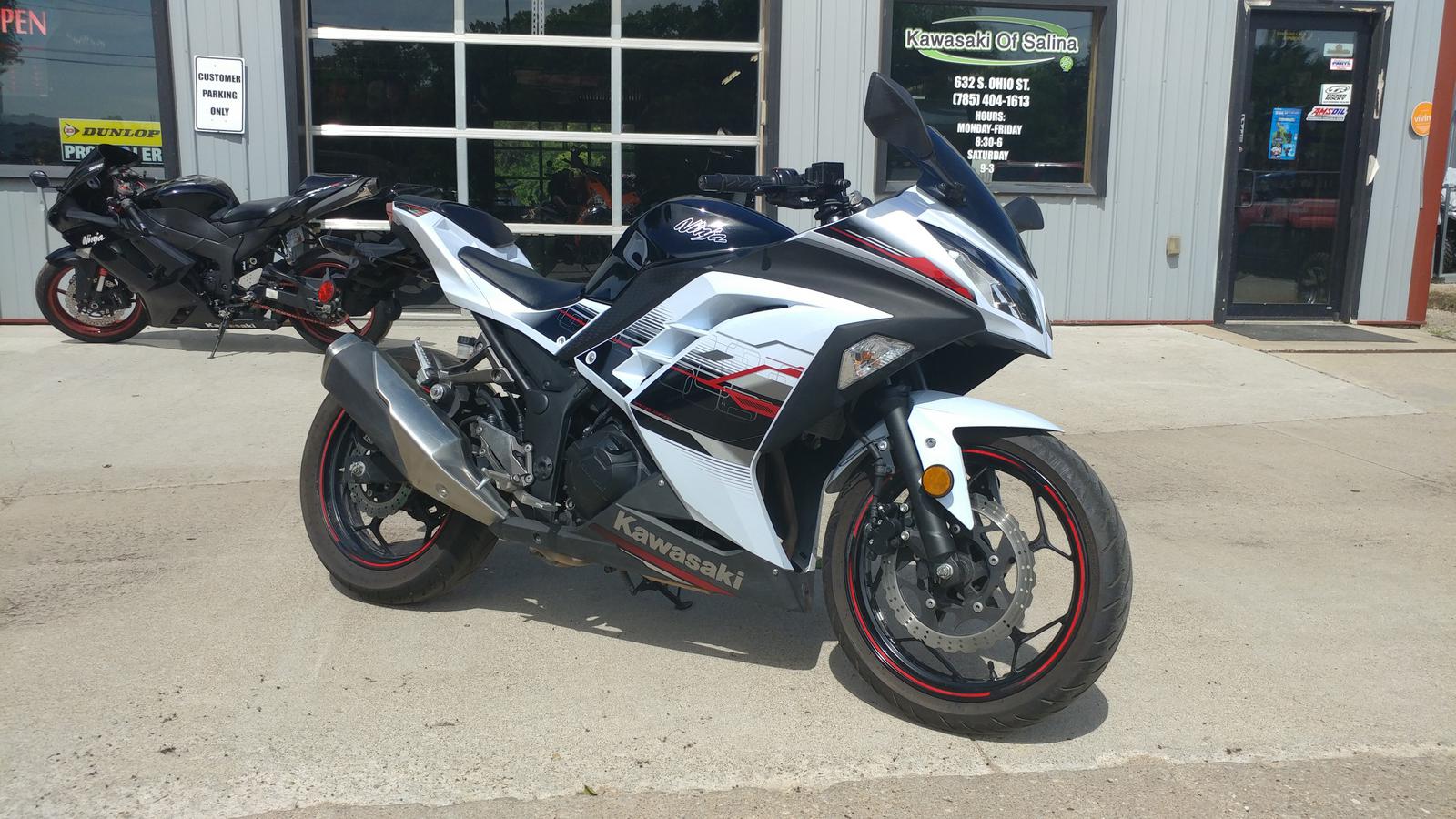 Motorcycle - HD Wallpaper 