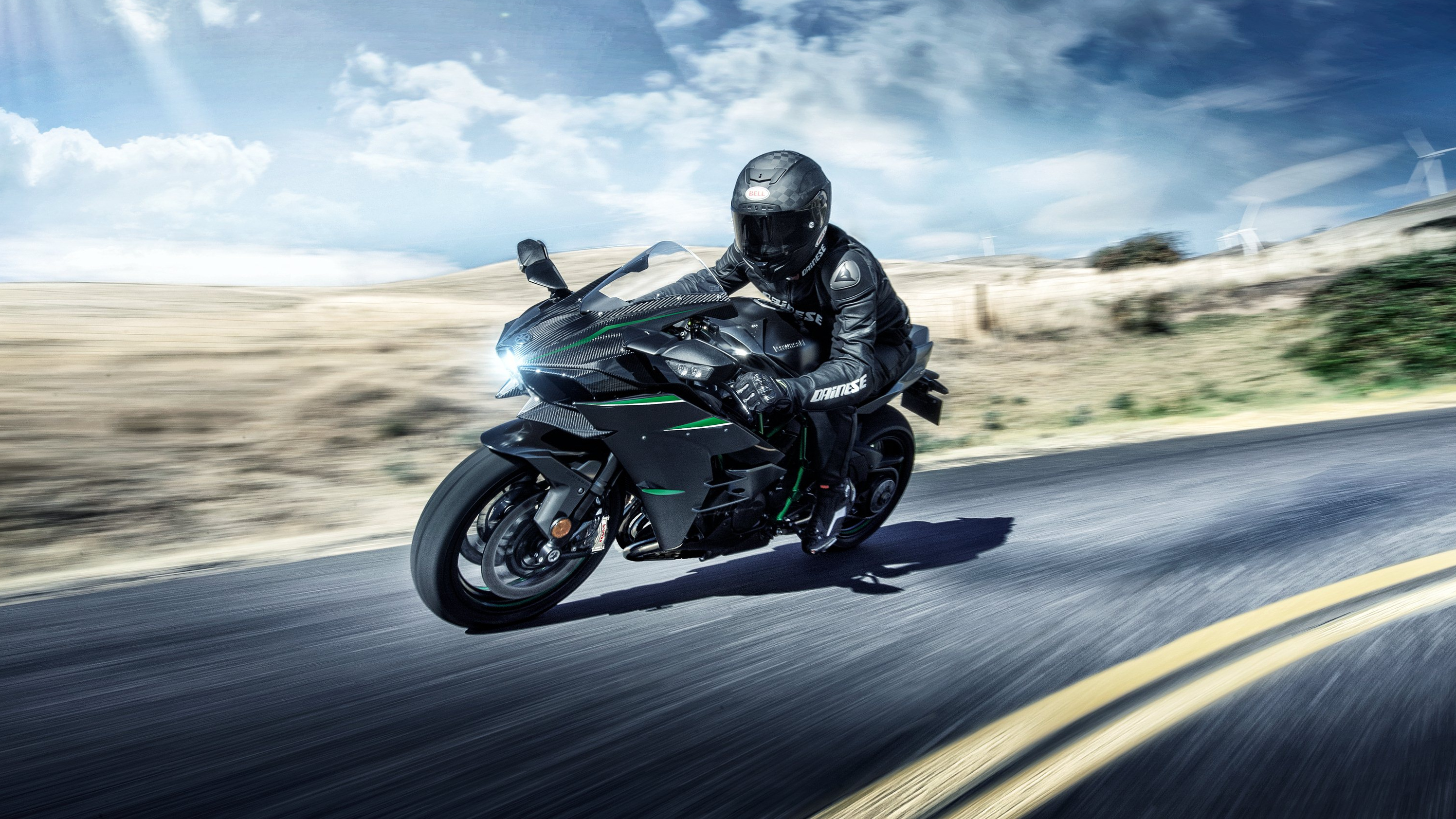 Kawasaki Ninja H2 - HD Wallpaper 