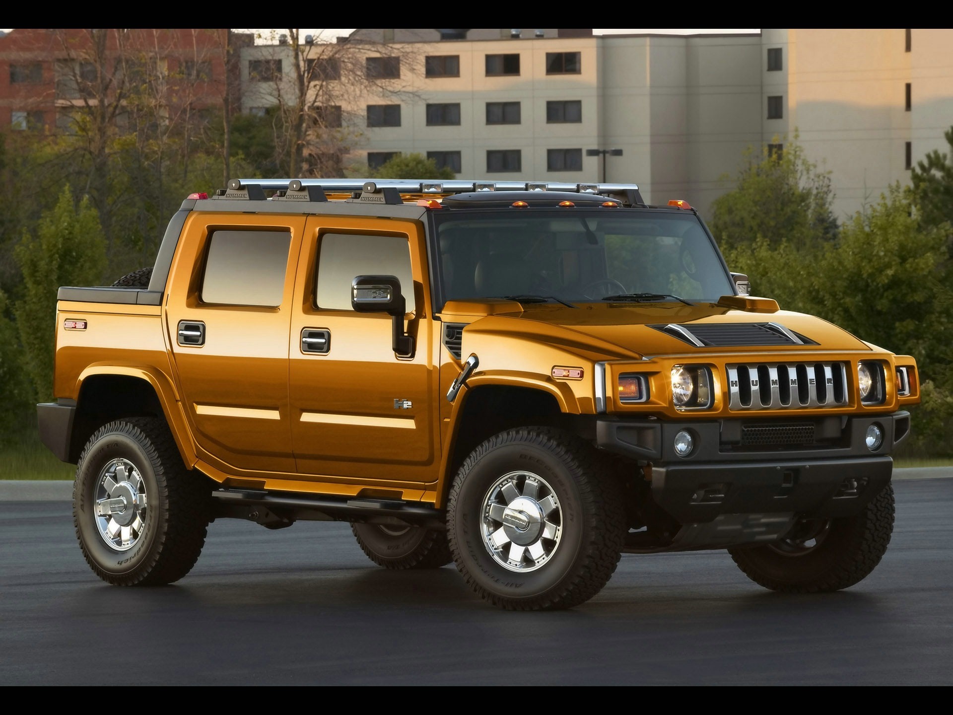 Hummer H2 Golden Color Car Wallpapers - Hummer Jeep - HD Wallpaper 