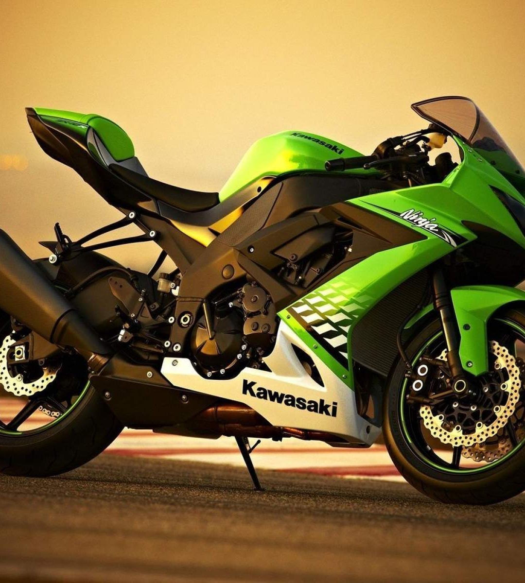 Kawasaki Ninja Zx 10r - HD Wallpaper 