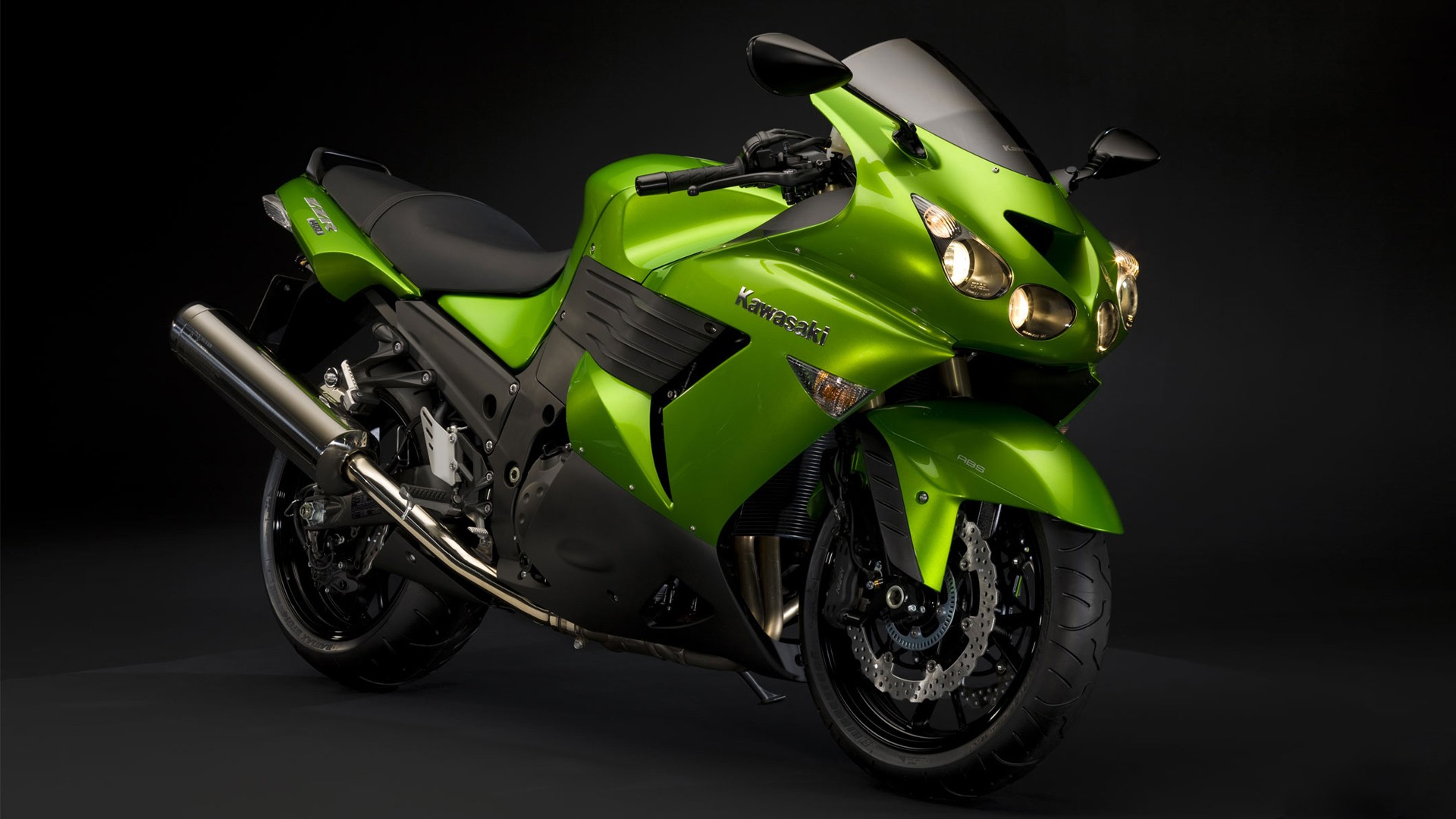 Kawasaki Motorcycles - HD Wallpaper 
