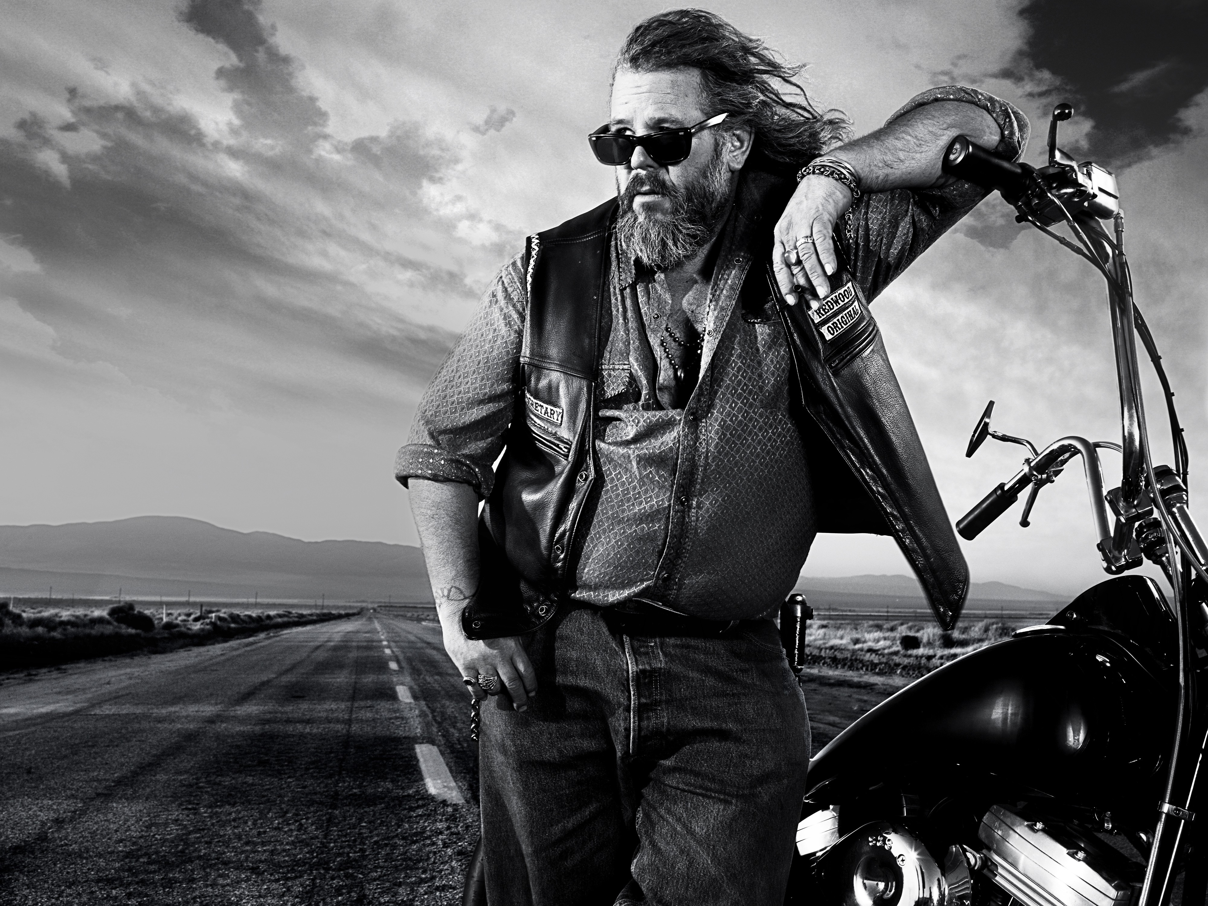 Sons Of Anarchy Monochrome Tv Series Wallpaper - Sons Of Anarchy Black And White - HD Wallpaper 