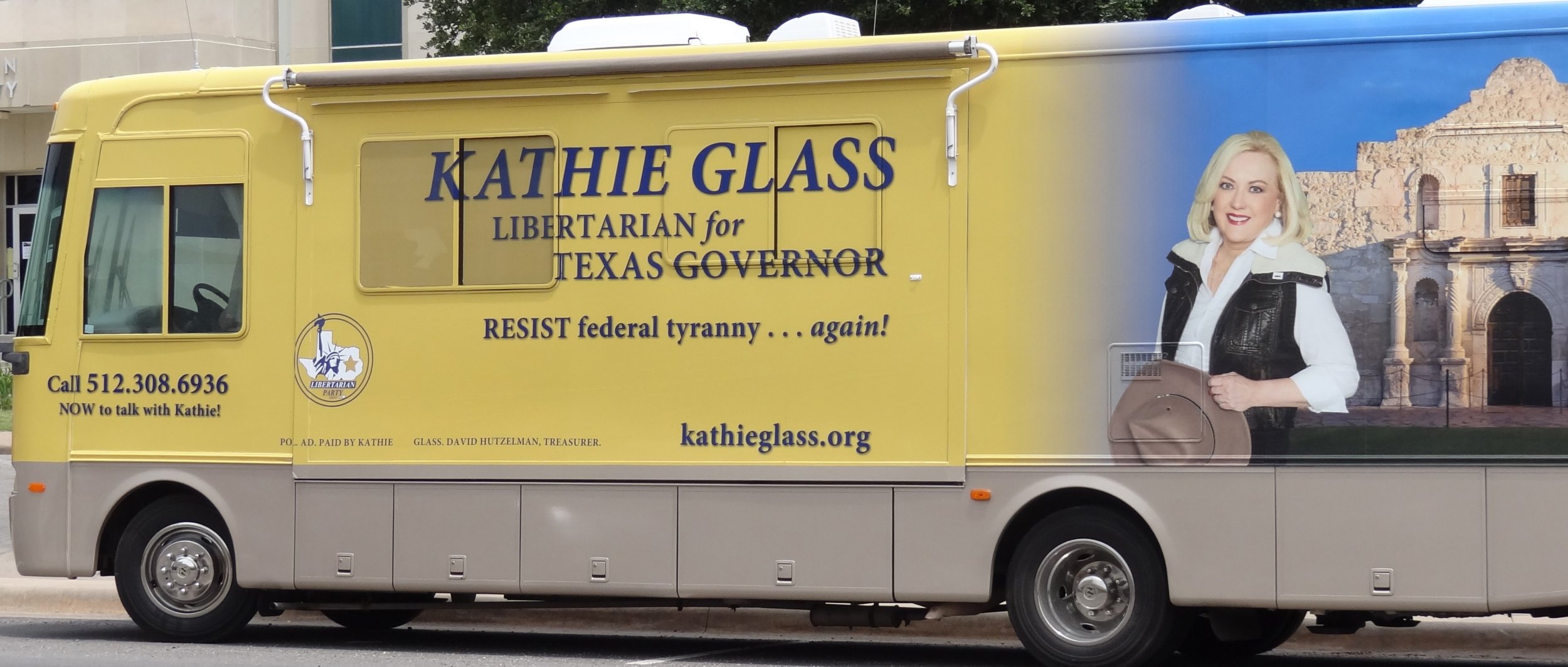 Kathie Glass 2014 Tour Bus - The Alamo - HD Wallpaper 