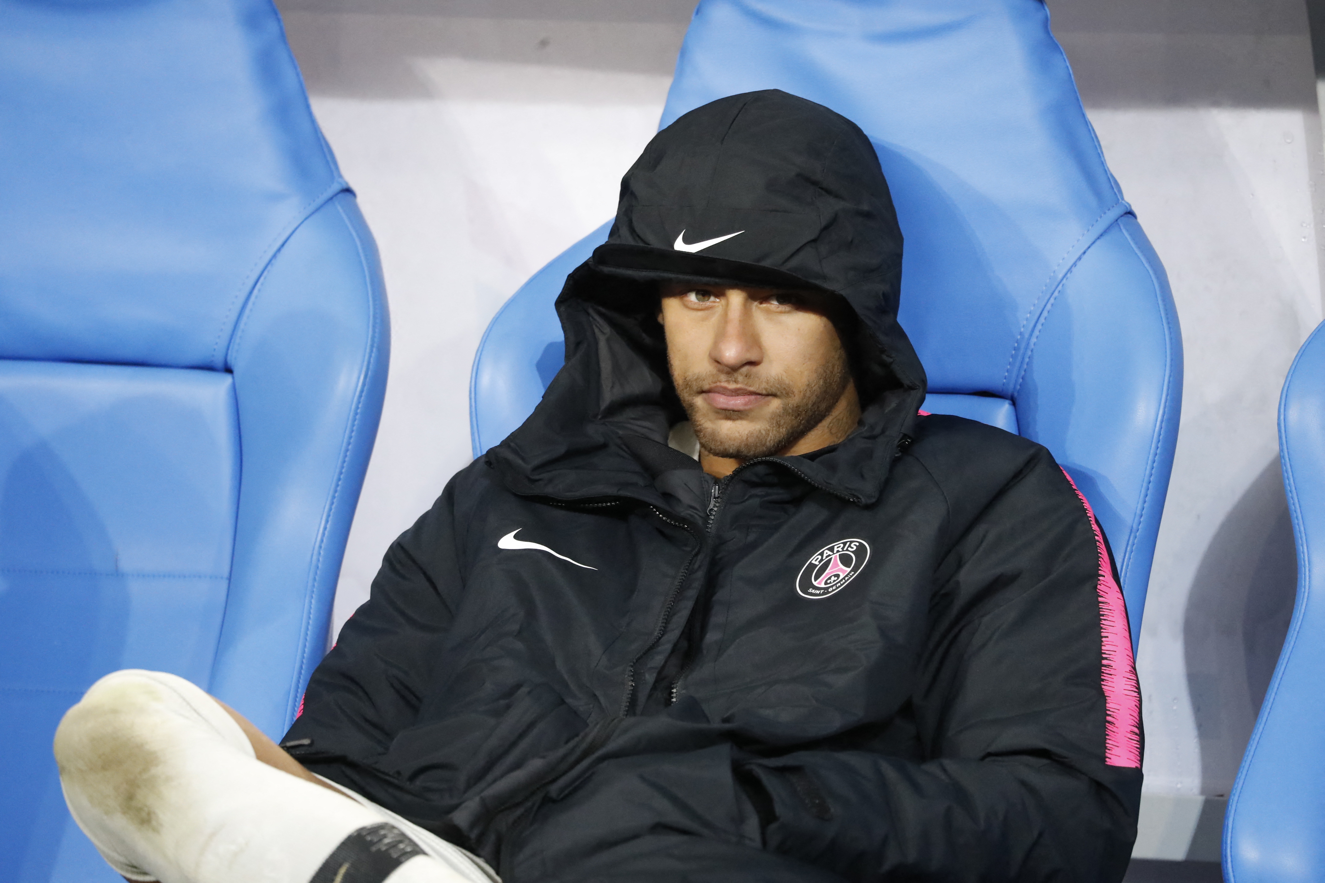 Neymar Is Ready To Leave Paris According To Reports - Abidal Paris - HD Wallpaper 