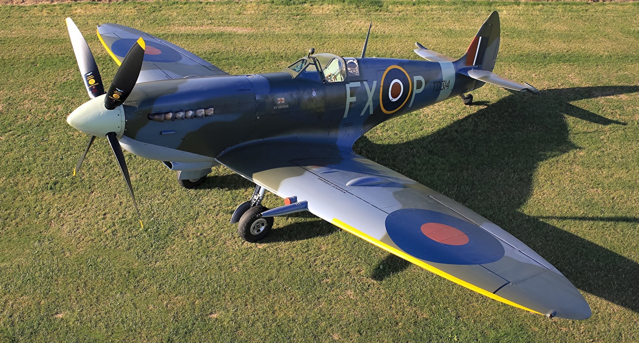 Supermarine Spitfire - HD Wallpaper 