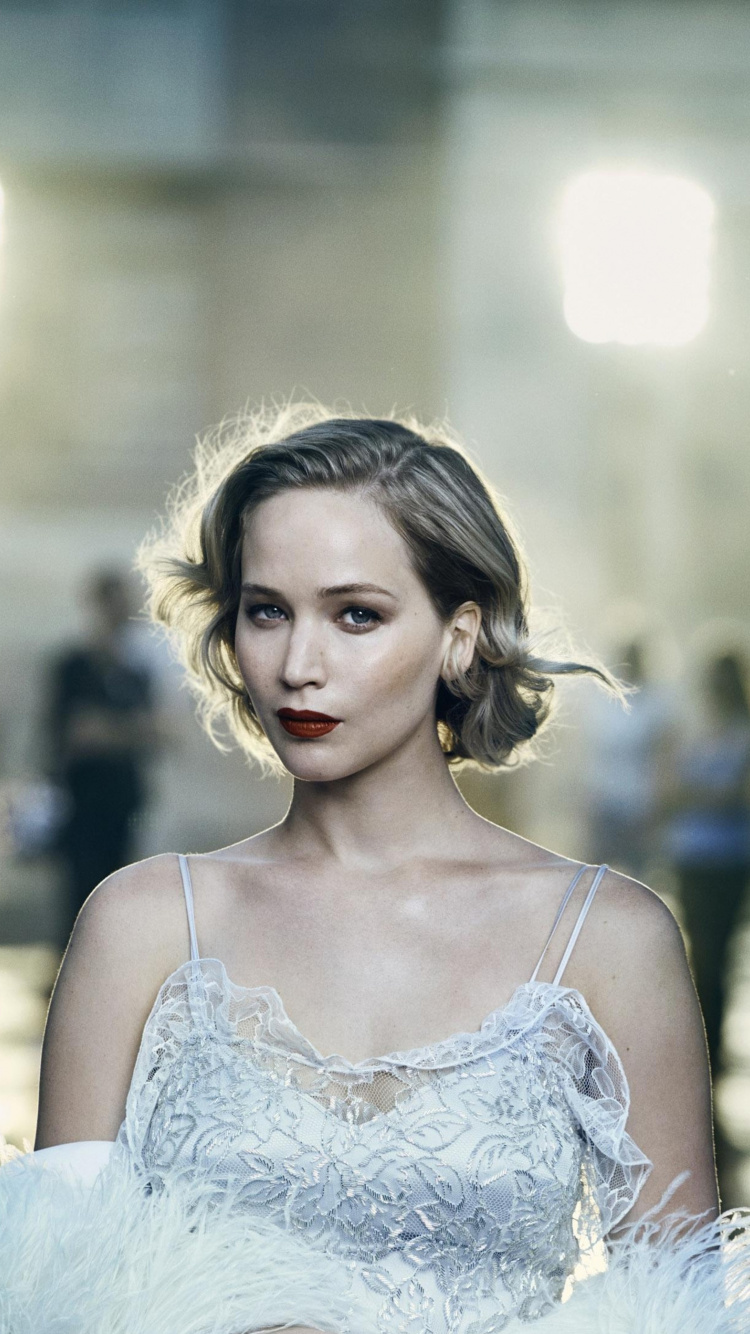 Jennifer Lawrence, Red Lips, Vanity Fair, Wallpaper - Jennifer Lawrence Photoshoot - HD Wallpaper 
