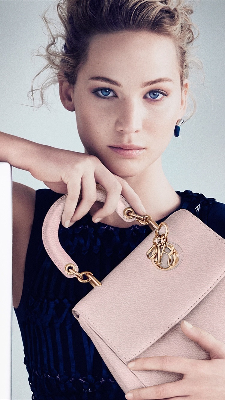 Iphone Wallpaper Jennifer Lawrence - Dior Campaigns - HD Wallpaper 