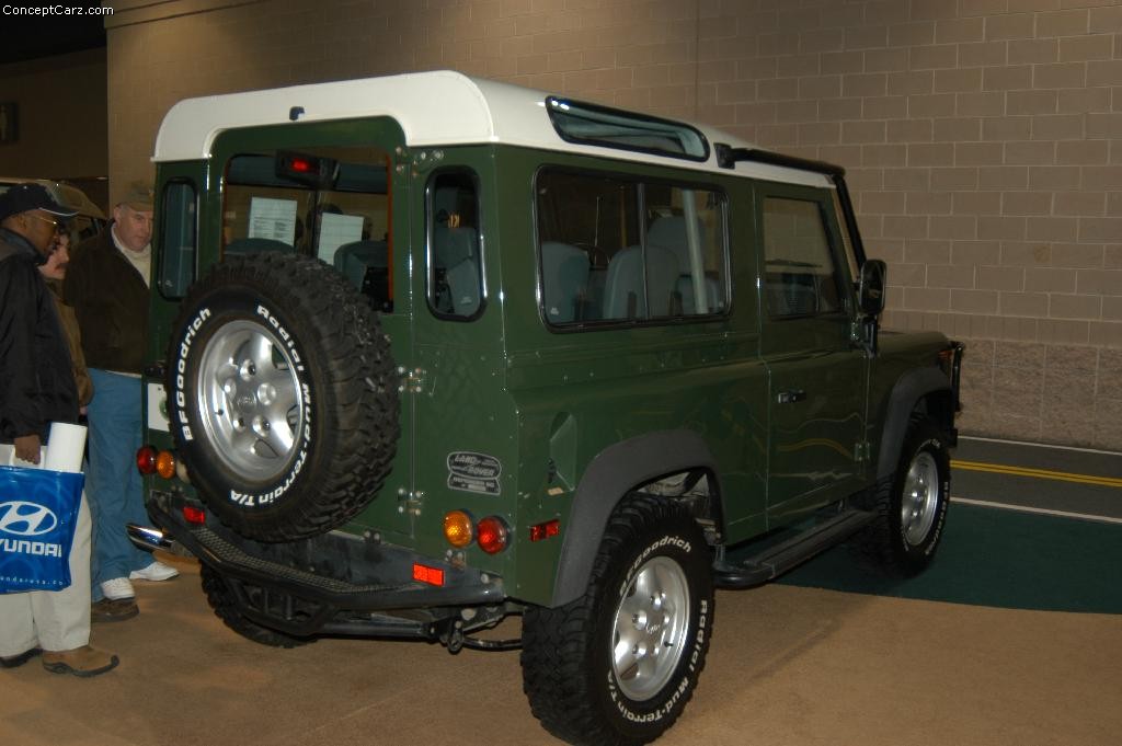 1997 Land Rover Defender Thumbnail Image - Land Rover Defender - HD Wallpaper 