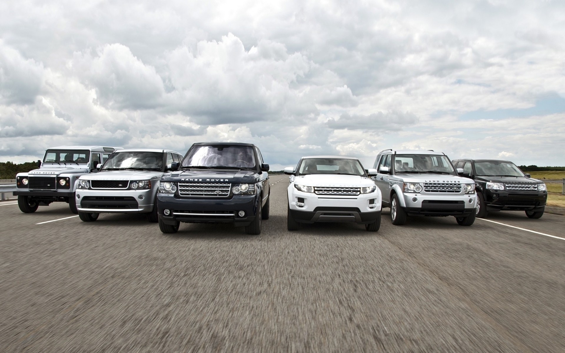 Range Rover Car Vehicle Asphalt Transportation System - Land Rover Full Line Up - HD Wallpaper 