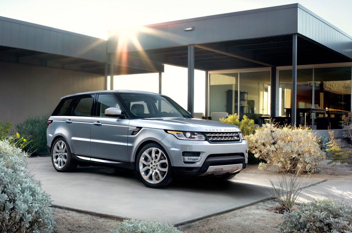 Range Rover Modern House - HD Wallpaper 