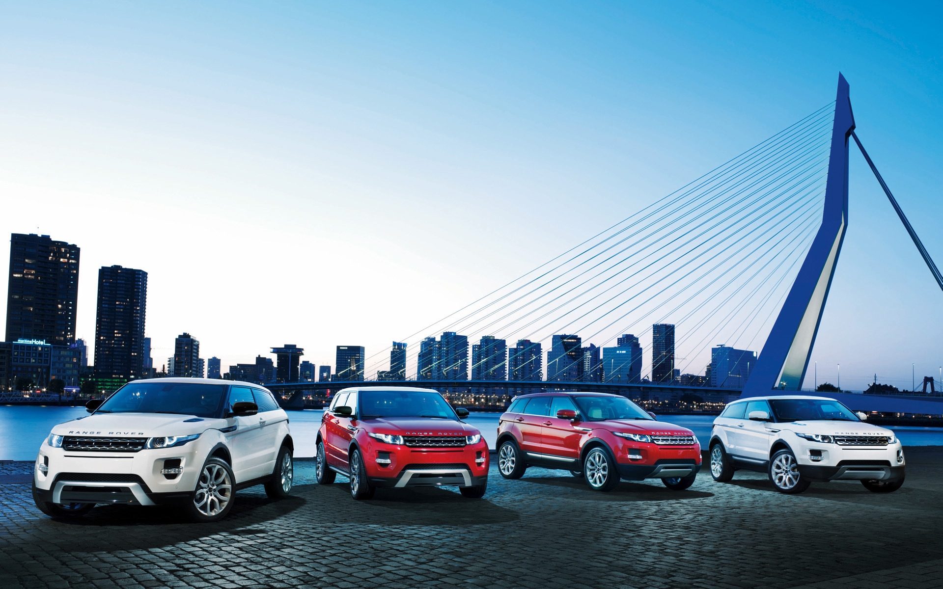 Range Rover Evoque 5 Door - HD Wallpaper 