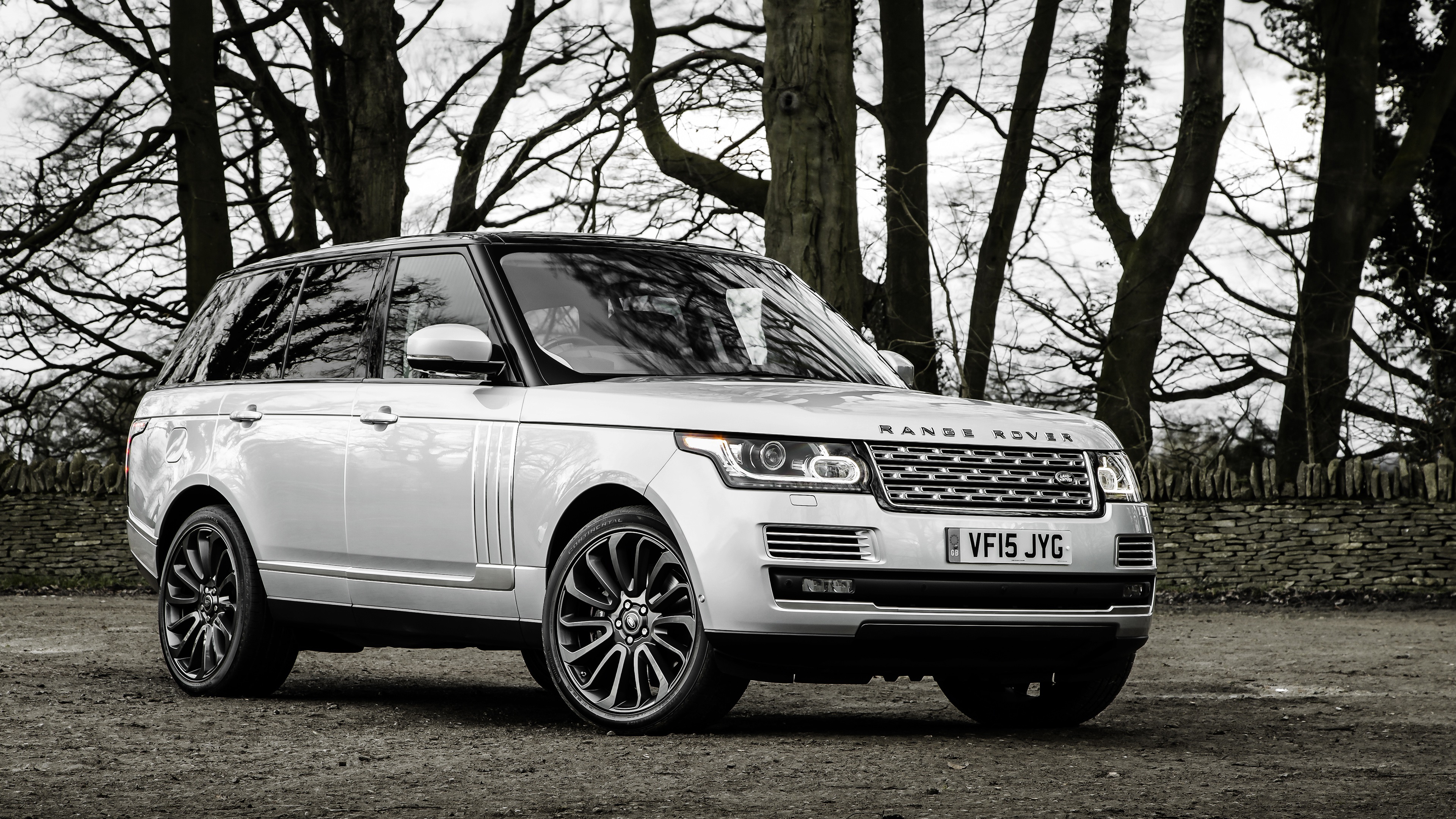 Wallpaper Land Rover Range Rover Suv Car, Trees - HD Wallpaper 
