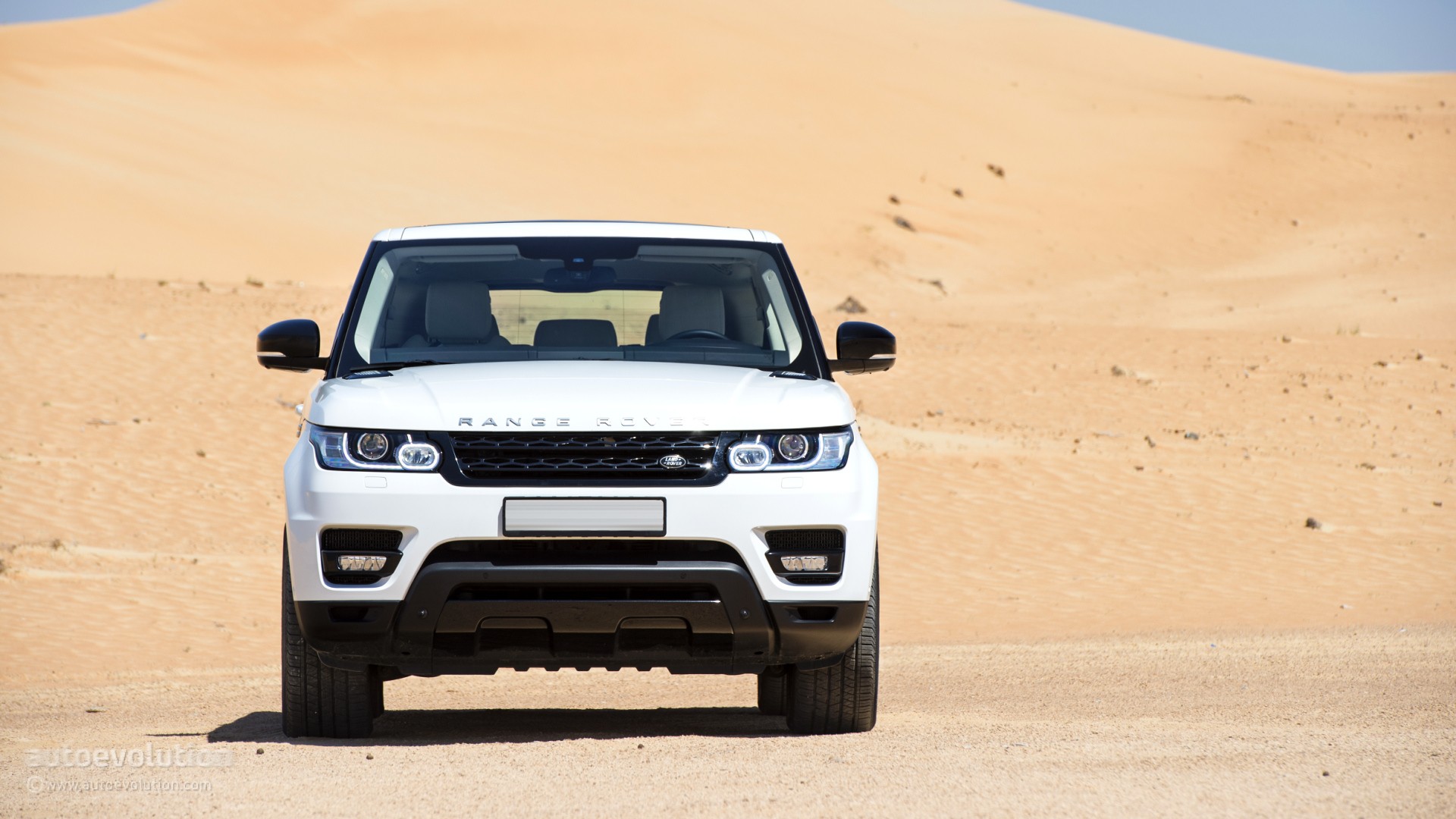 Range Rover Evoque - HD Wallpaper 