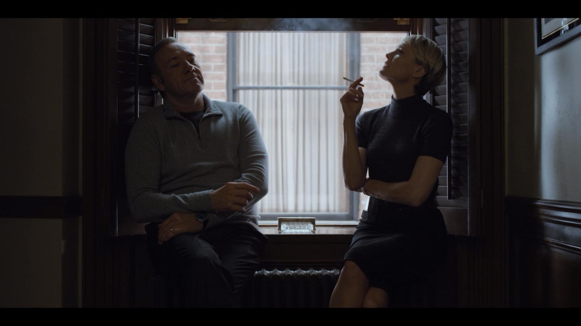 Robin Wright Smoking House Of Cards - HD Wallpaper 