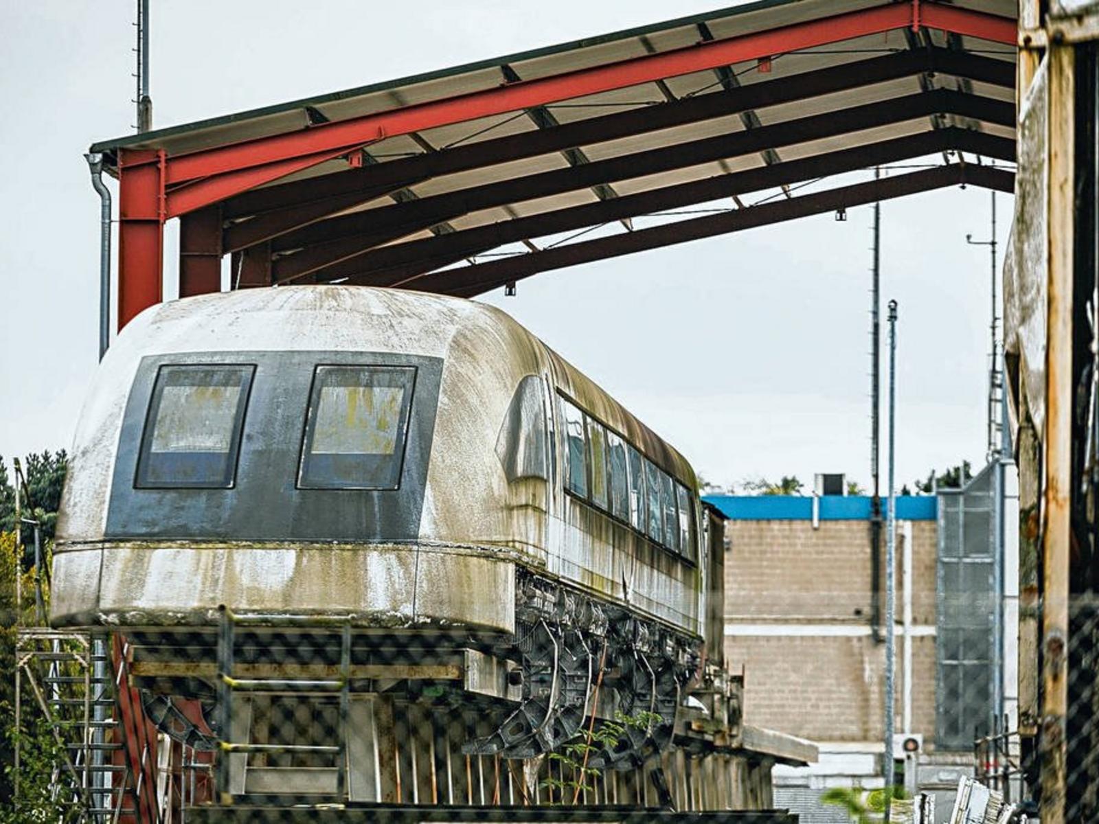 Railway - HD Wallpaper 