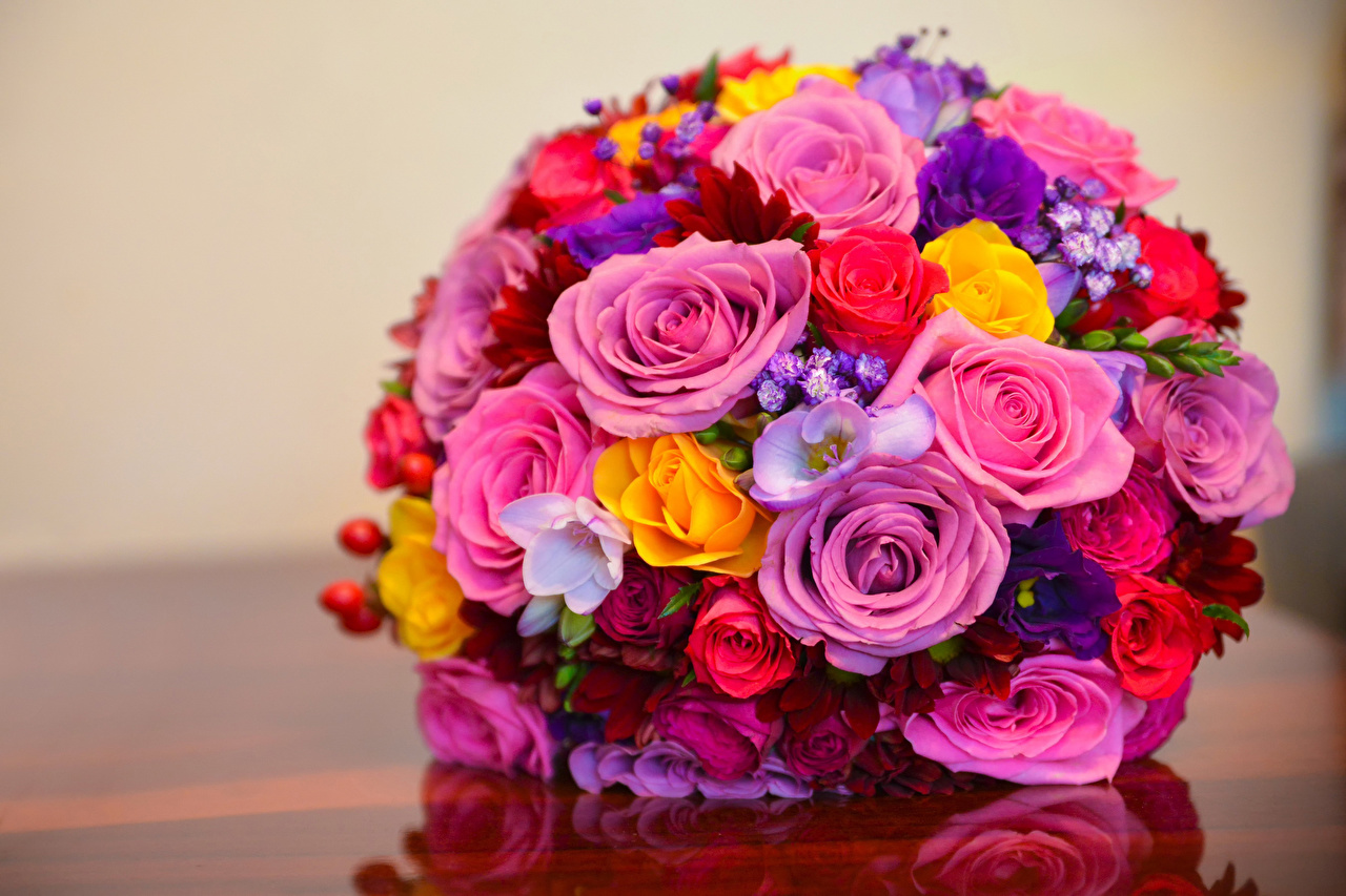 Big Colorful Flowers Bouquet - HD Wallpaper 